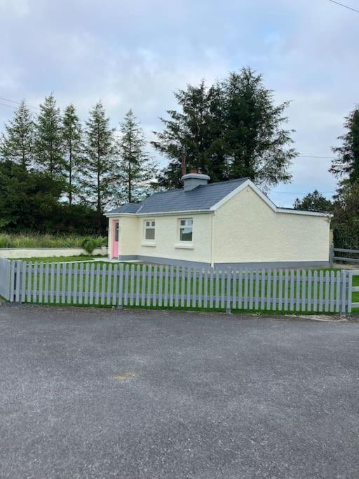 Whitethorn Cottage, Palmfield Holiday home