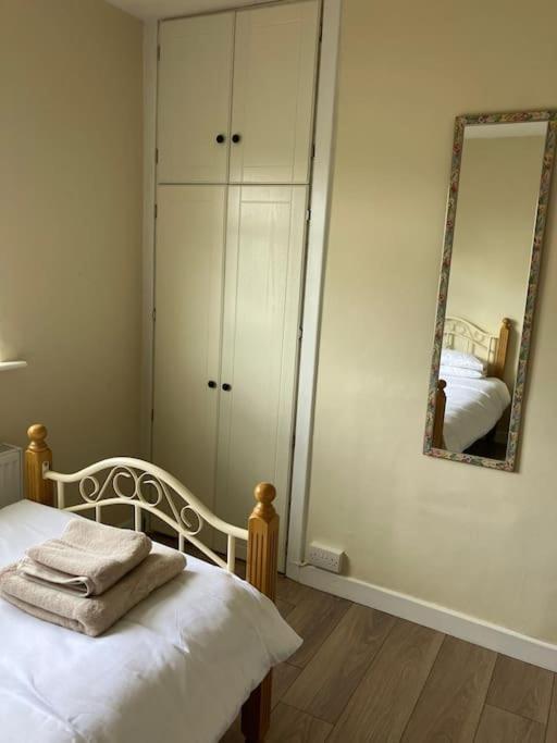 Holiday home Whitethorn Cottage, Palmfield *
