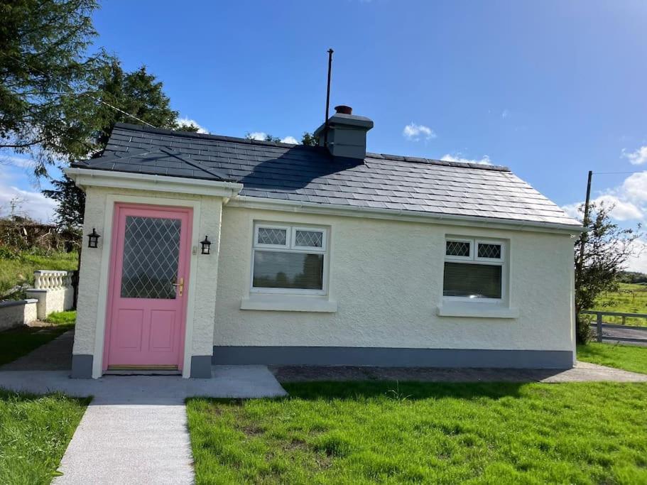 Whitethorn Cottage, Palmfield Holiday home *