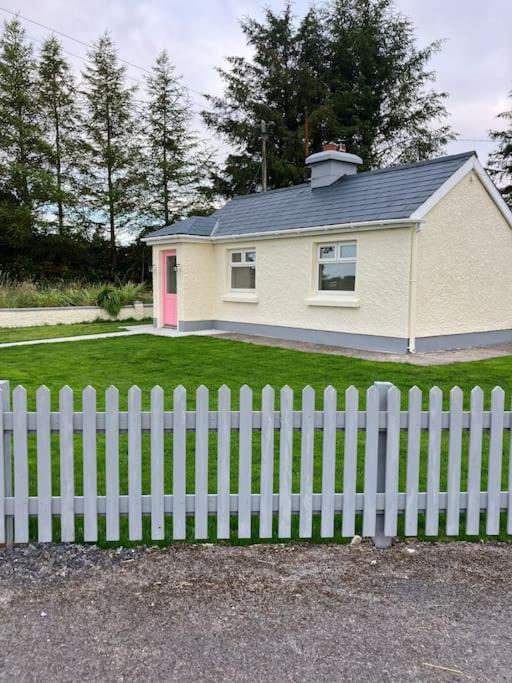 Whitethorn Cottage, Palmfield Holiday home
